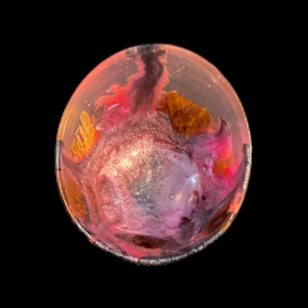 Coquetier à oeuf rose vu de dessus