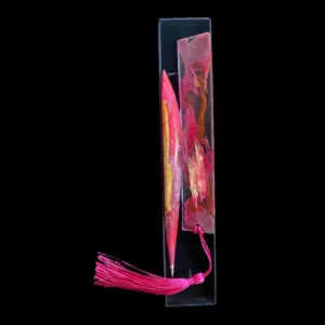 marque page avec stylo pink