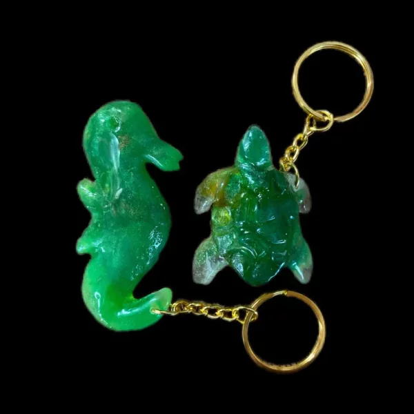 porte-clés hippocampe vert assortis tortue
