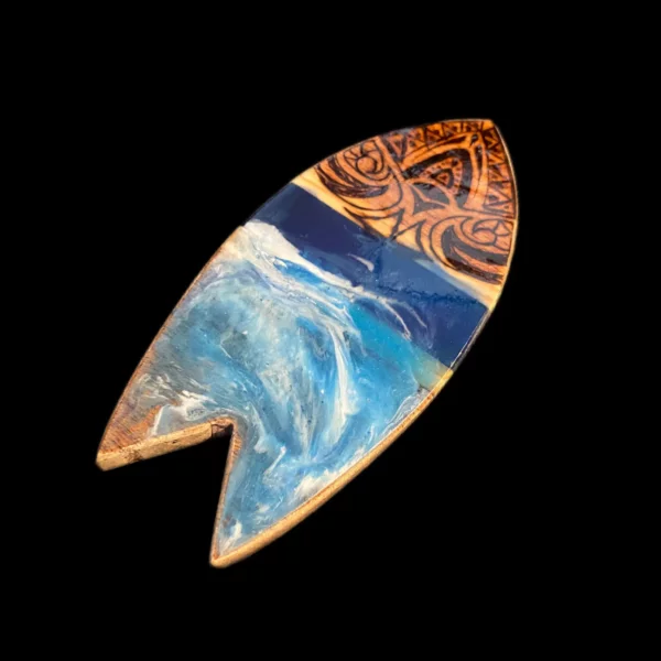 sous verre tattoo maori résine fond noir