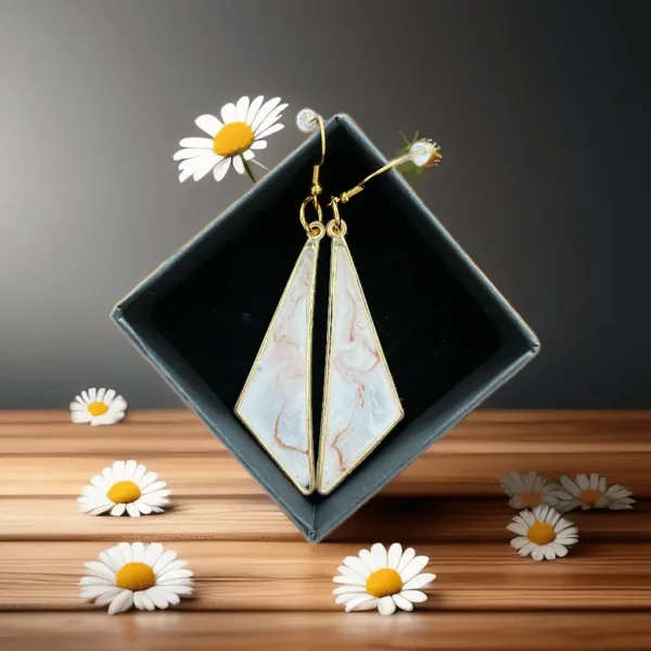 Boucles marbrés et pâquerettes